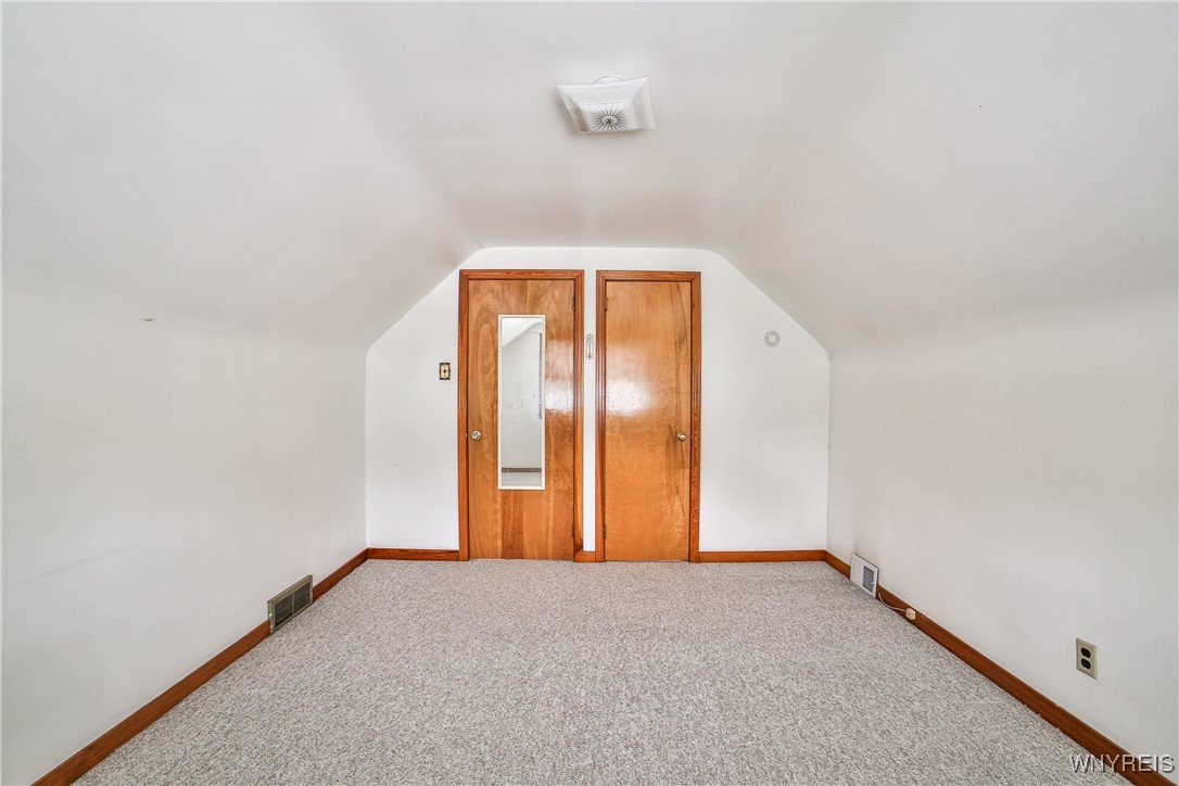 77 Tamarack Street, Buffalo, New York image 36