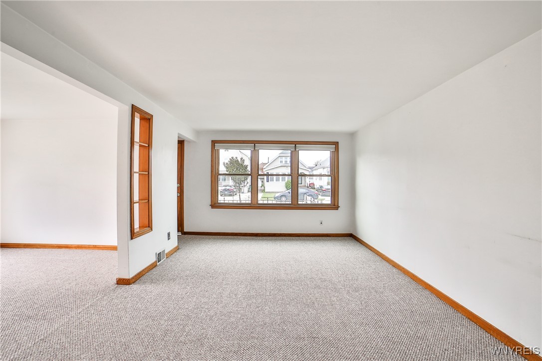 77 Tamarack Street, Buffalo, New York image 28