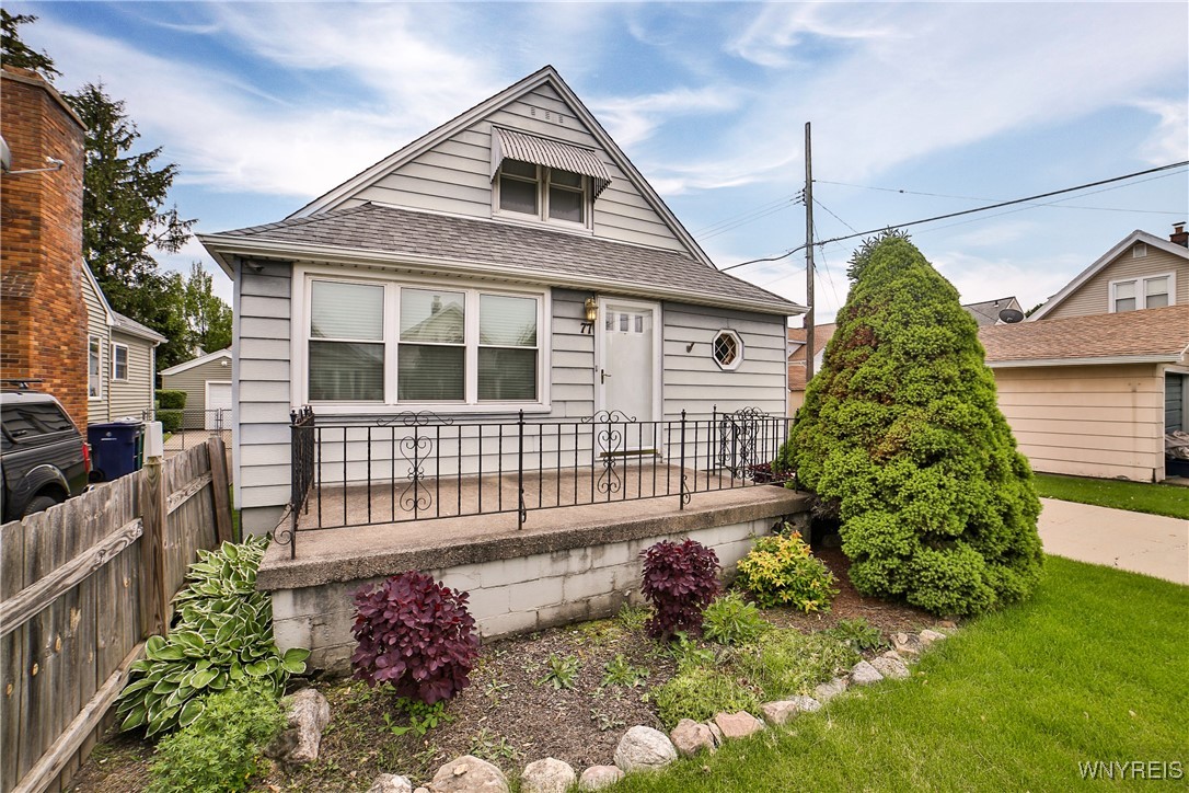 77 Tamarack Street, Buffalo, New York image 3