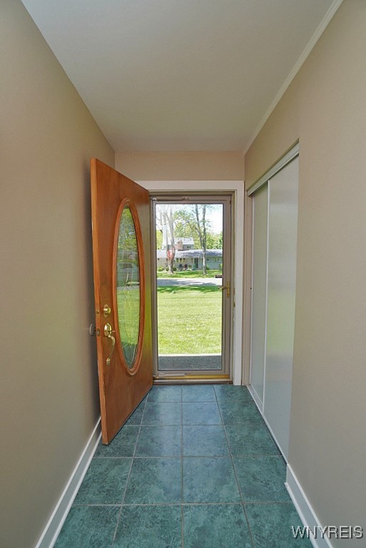 458 Kenwood Drive, Lewiston, New York image 4