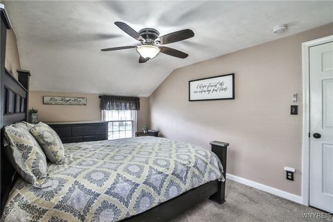 Tiny photo for 31 Rye Place, Tonawanda, NY 14150 (MLS # B1653997)