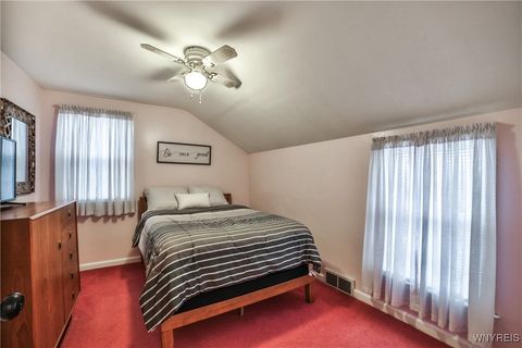 Tiny photo for 31 Rye Place, Tonawanda, NY 14150 (MLS # B1653997)