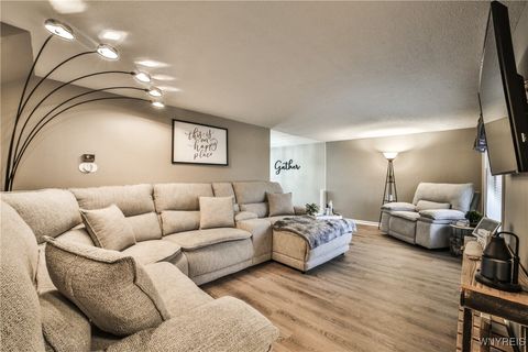 Tiny photo for 31 Rye Place, Tonawanda, NY 14150 (MLS # B1653997)