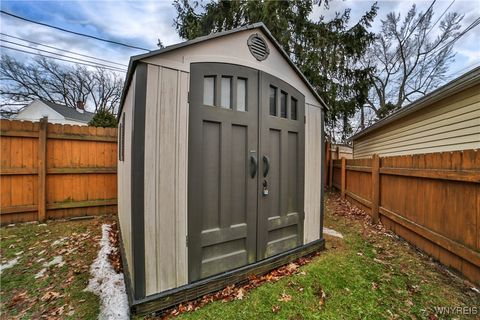 Tiny photo for 31 Rye Place, Tonawanda, NY 14150 (MLS # B1653997)