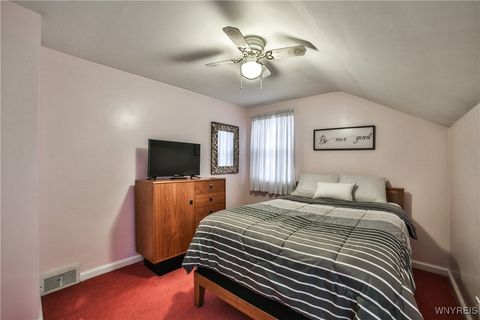 Tiny photo for 31 Rye Place, Tonawanda, NY 14150 (MLS # B1653997)