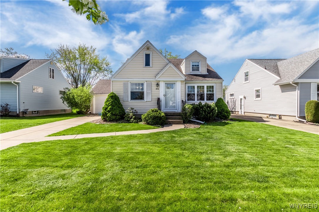 204 Briarhurst Drive, Tonawanda, New York image 1