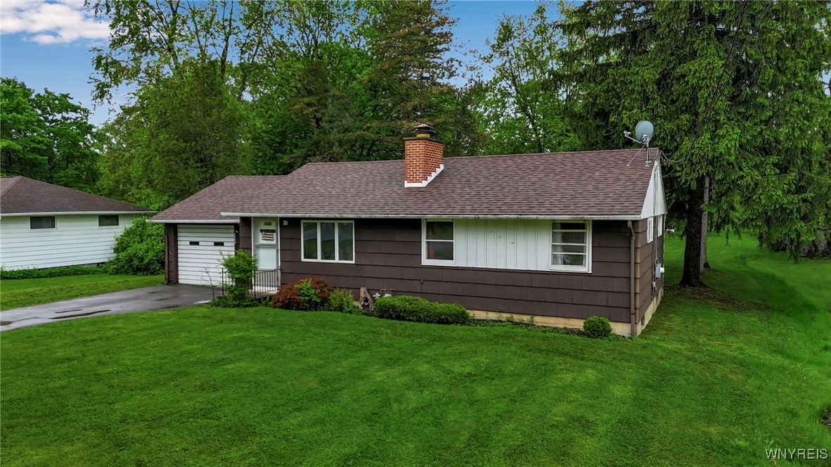 5080 Salt Road, Clarence, New York image 3