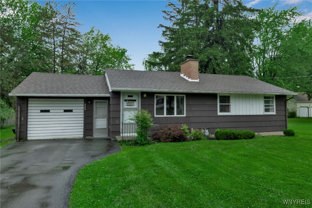 5080 Salt Road, Clarence, New York image 2
