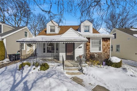 Homes For Sale - 110 Traverse Boulevard<br/> Tonawanda, NY 14223