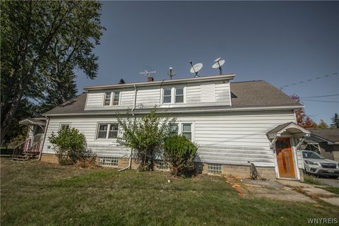 Photo of 1 Wendel Street, Lancaster, NY 14043 (MLS # B1673913)
