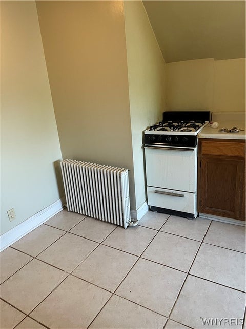 Tiny photo for 721 W Ferry, #7 Street, Buffalo, NY 14222 (MLS # B1691652)
