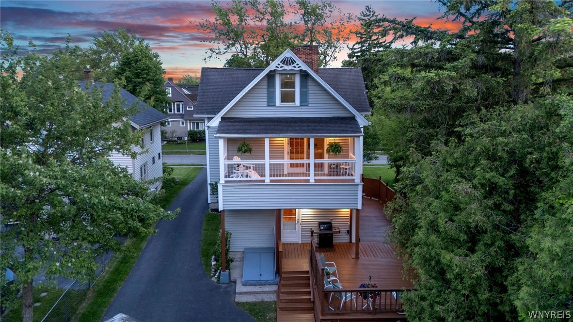 122 Pleasant Avenue