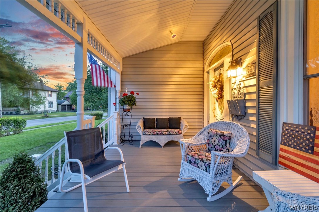 122 Pleasant Avenue