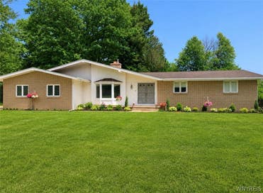 8 Drake Ext Avenue Silver Creek NY 14136
