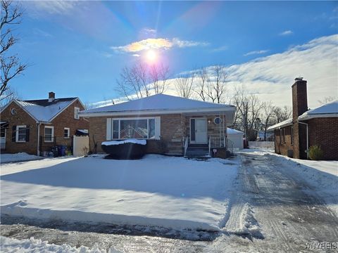 Photo of 39 Lennox Avenue, Amherst, NY 14226 (MLS # B1654955)