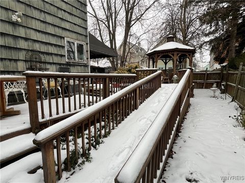 Tiny photo for 43 Sunset Street, Buffalo, NY 14207 (MLS # B1655252)