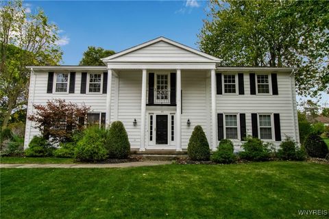 Photo of 15 Briarhill Road, Amherst, NY 14221 (MLS # B1646094) Photo of 15 Briarhill Road, Amherst, NY 14221 (MLS # B1646094)