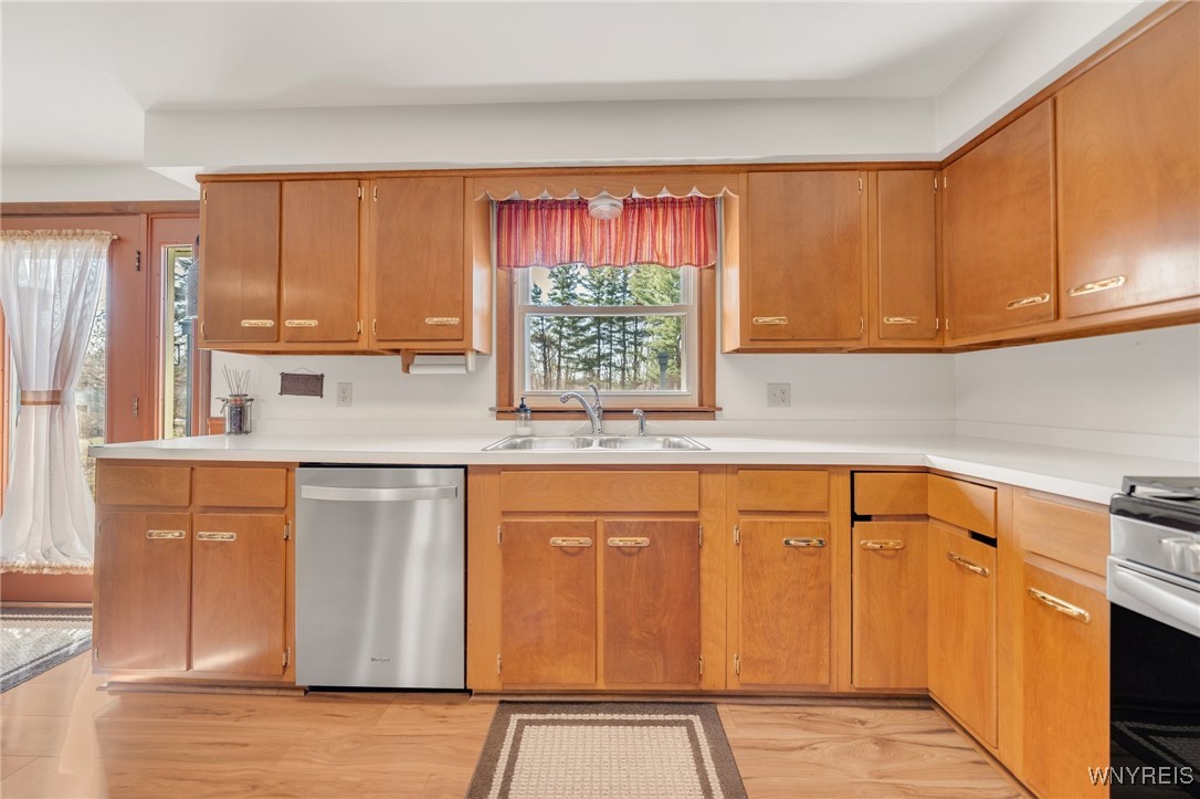 1736 Sandridge Road, Alden, New York image 12