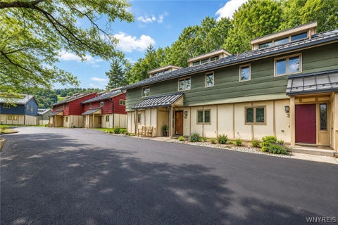 Townhouse For Sale - 39 Alpine Meadows Mdws #39<br/> Cattaraugus County, Ellicottville, NY 14731