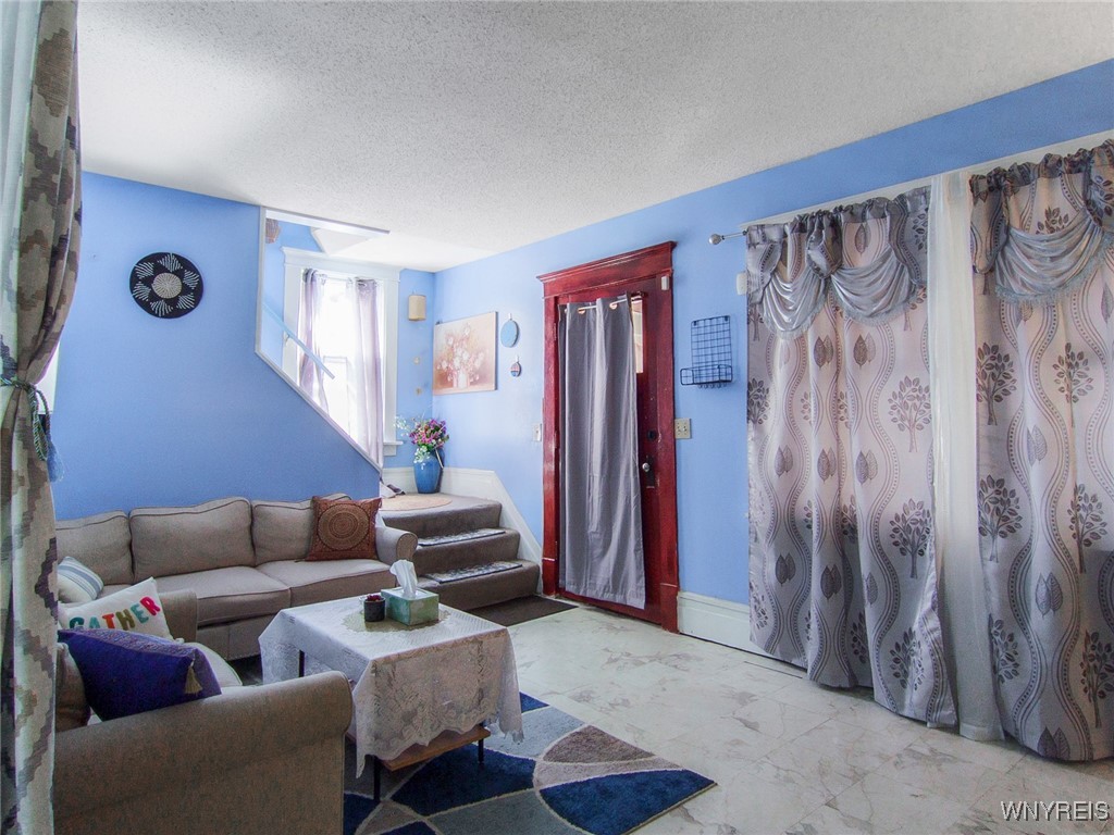 18 Rounds Avenue, Buffalo, New York image 5