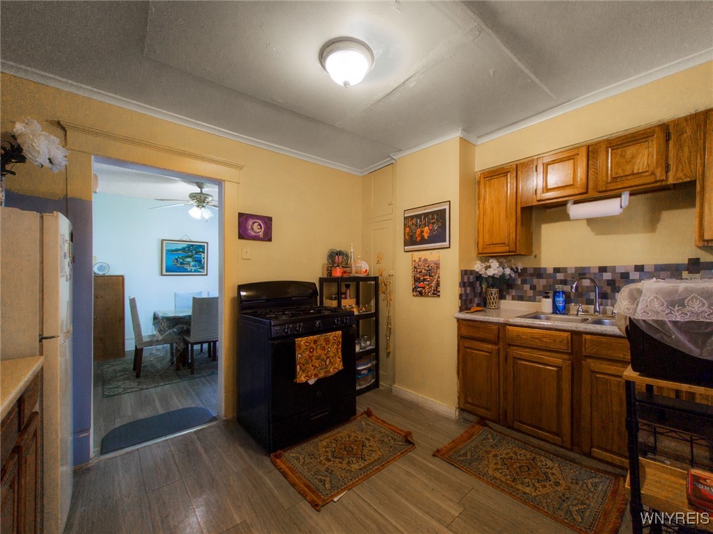 18 Rounds Avenue, Buffalo, New York image 12