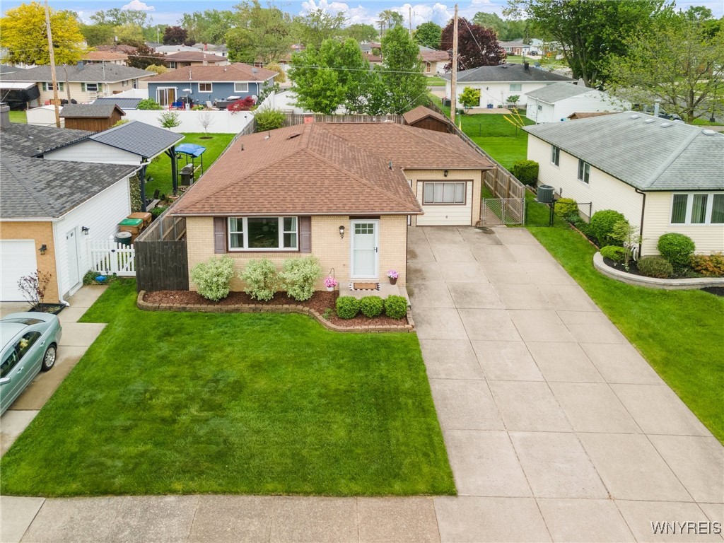 9 Oakwood Drive, Cheektowaga, New York image 7