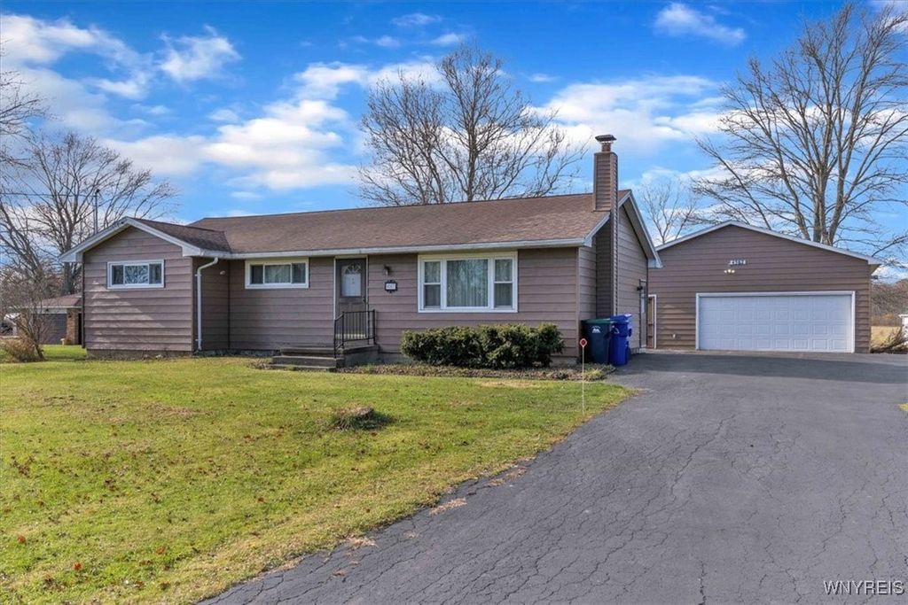 Photo of 4567 Beach Ridge Road, Pendleton, NY 14094 (MLS # B1652229)