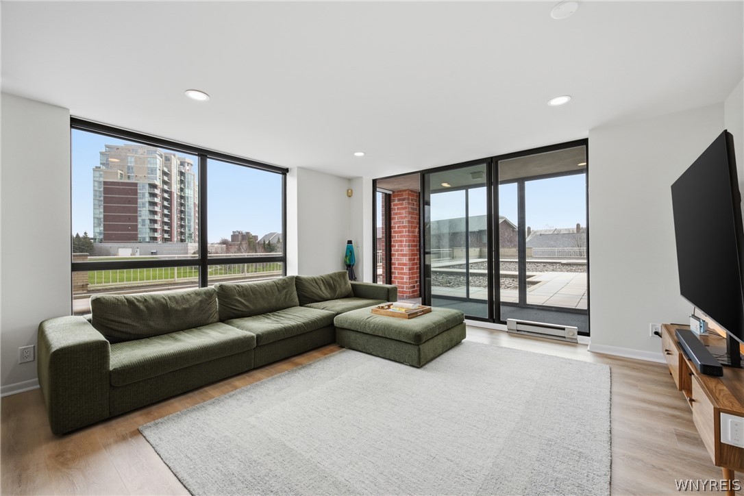 207 Admirals Circle