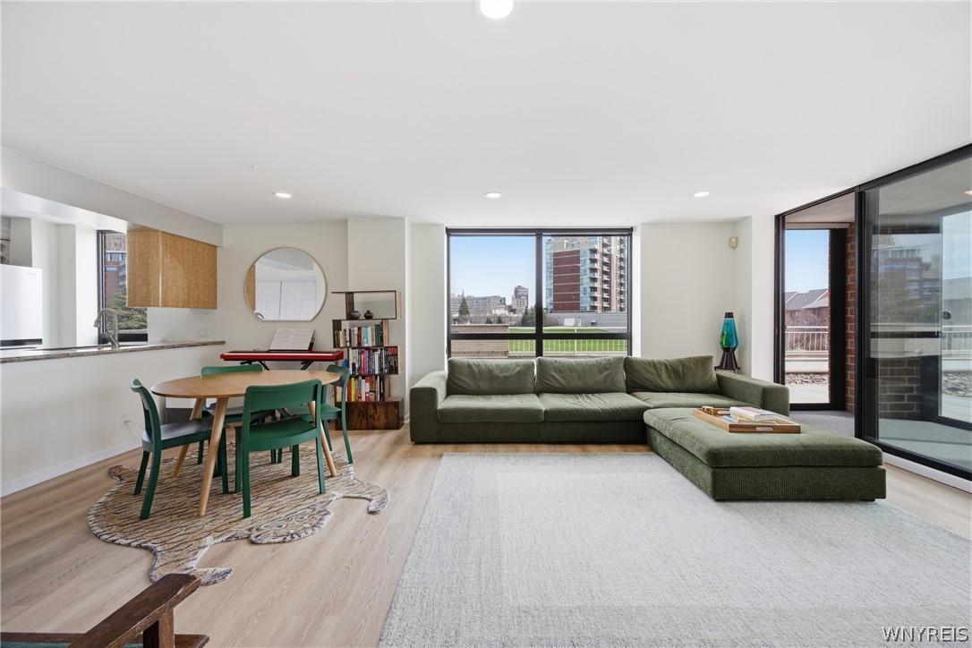207 Admirals Circle