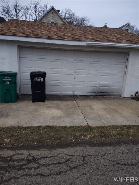 Tiny photo for 1745 Cudaback Avenue, Niagara Falls, NY 14303 (MLS # B1655574)