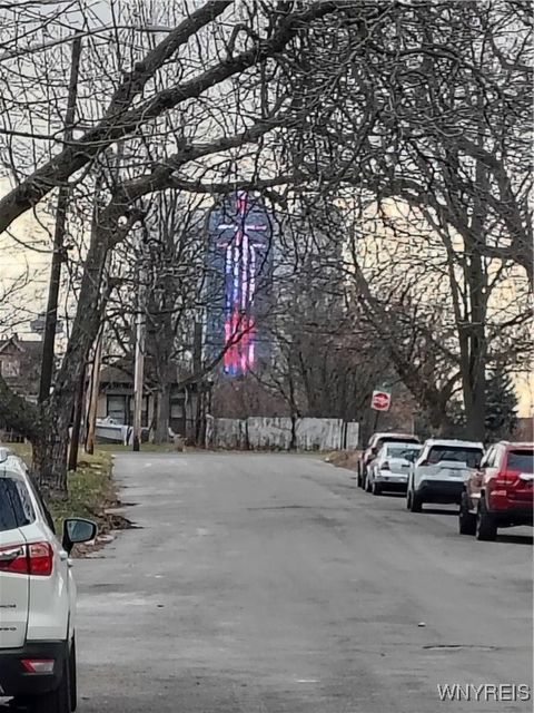 Tiny photo for 1745 Cudaback Avenue, Niagara Falls, NY 14303 (MLS # B1655574)