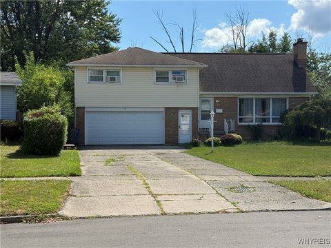Photo of 79 Clifford Hts, Amherst, NY 14226 (MLS # B1631270)