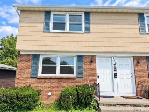 Photo of 220 Garden Parkway, Amherst, NY 14221 (MLS # B1711671)