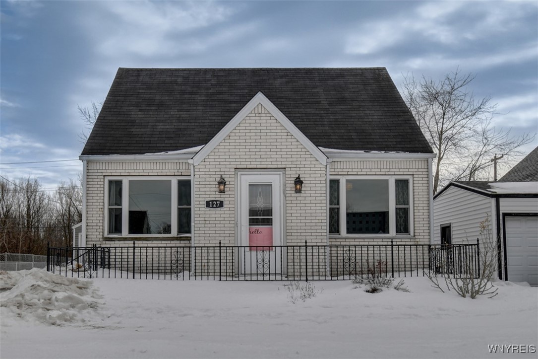 127 Southern Parkway, Cheektowaga, New York image 1
