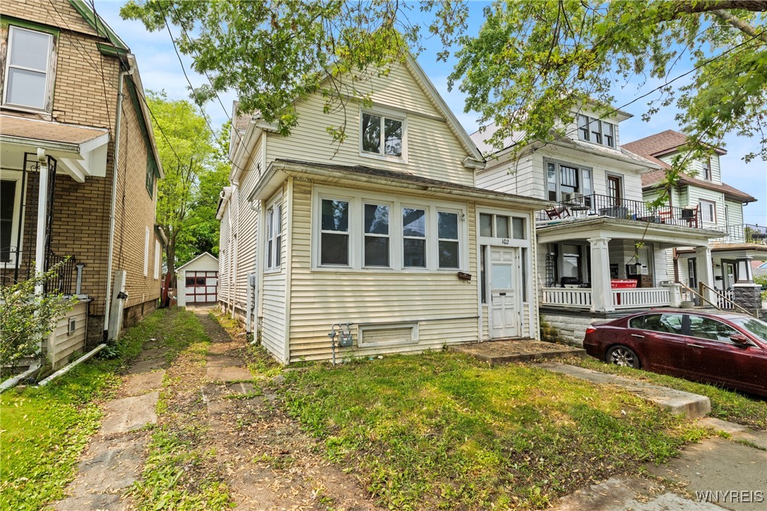102 Briscoe Avenue, Buffalo, New York image 1