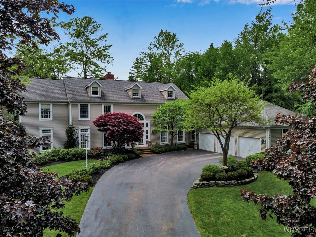 163 Roxbury Park, Amherst, NY 14051, MLS #B1610771 - Howard Hanna