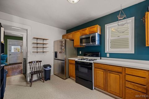 Tiny photo for 22 Fairfield Avenue, Buffalo, NY 14214 (MLS # B1648641)