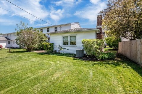 Tiny photo for 74 Heritage Road W, Amherst, NY 14221 (MLS # B1683268)
