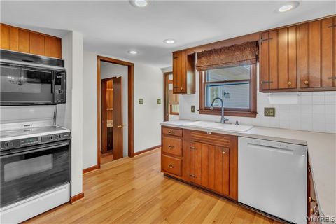 Tiny photo for 74 Heritage Road W, Amherst, NY 14221 (MLS # B1683268)