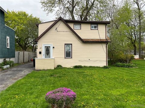 Homes For Sale - 17 Edith Street<br/> Tonawanda, NY 14150