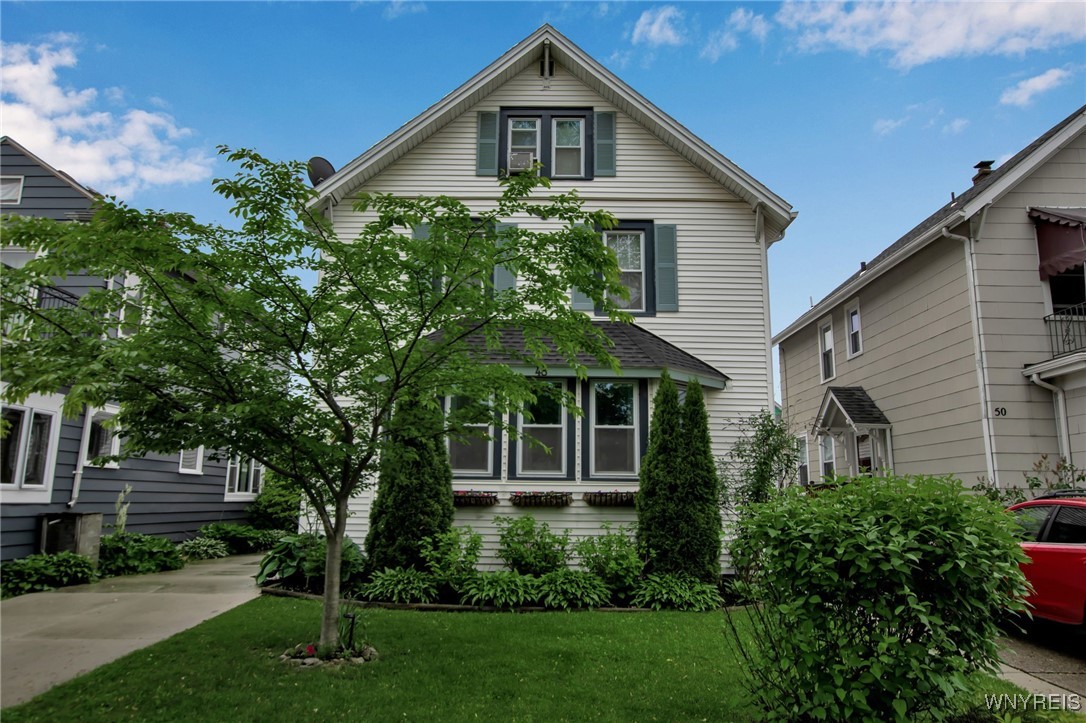 48 Groveland Street, Buffalo, New York image 1