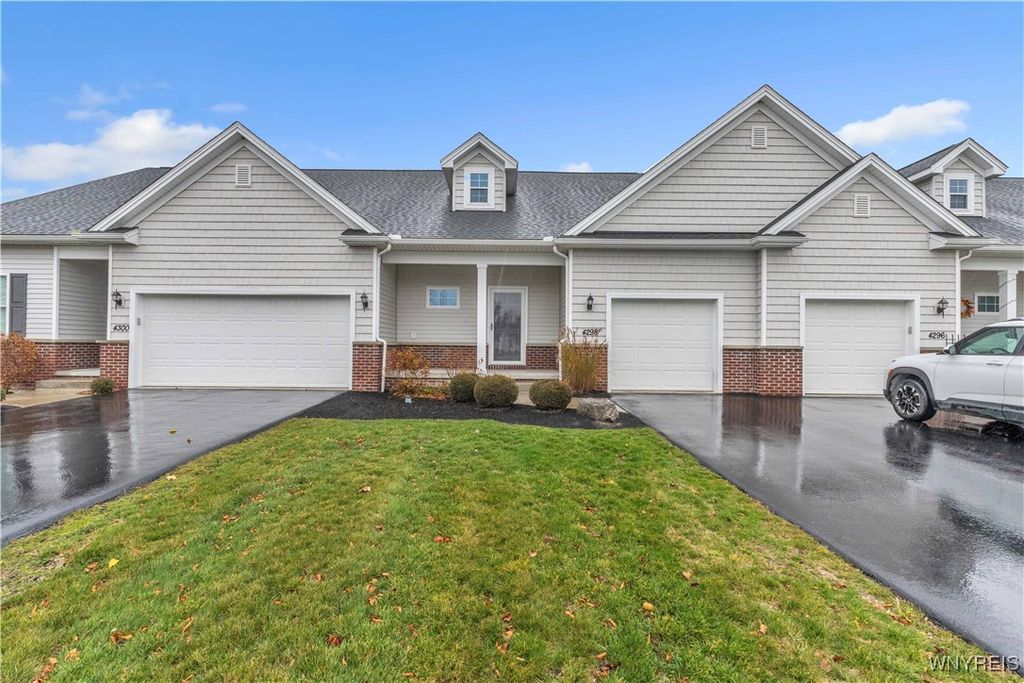 Photo of 4298 Tisbury Lane, Hamburg, NY 14075 (MLS # B1651359)