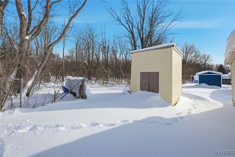 Tiny photo for 5455 Southwestern Boulevard #21, Hamburg, NY 14075 (MLS # B1660594)