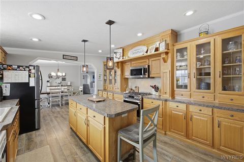 Tiny photo for 5455 Southwestern Boulevard #21, Hamburg, NY 14075 (MLS # B1660594)