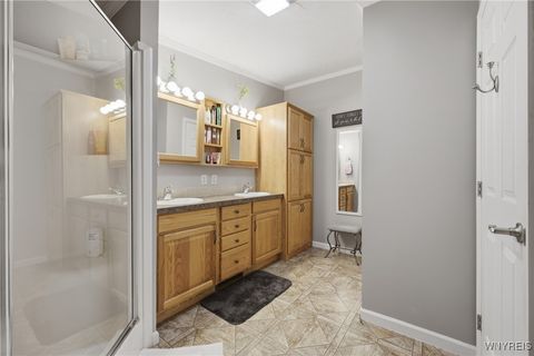 Tiny photo for 5455 Southwestern Boulevard #21, Hamburg, NY 14075 (MLS # B1660594)