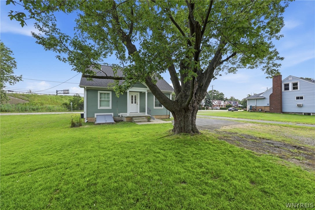 362 Beach Road