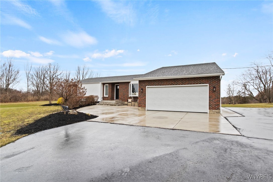 6741 Cole Road, Orchard Park, New York image 37