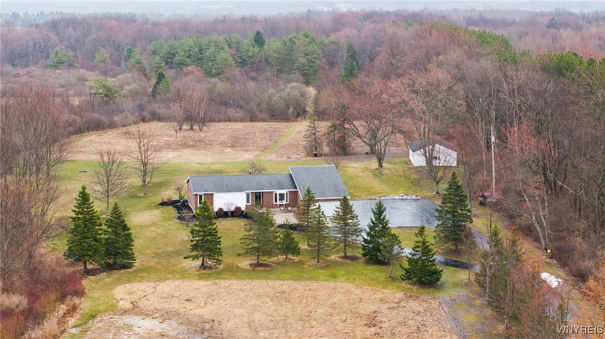 6741 Cole Road, Orchard Park, New York image 34