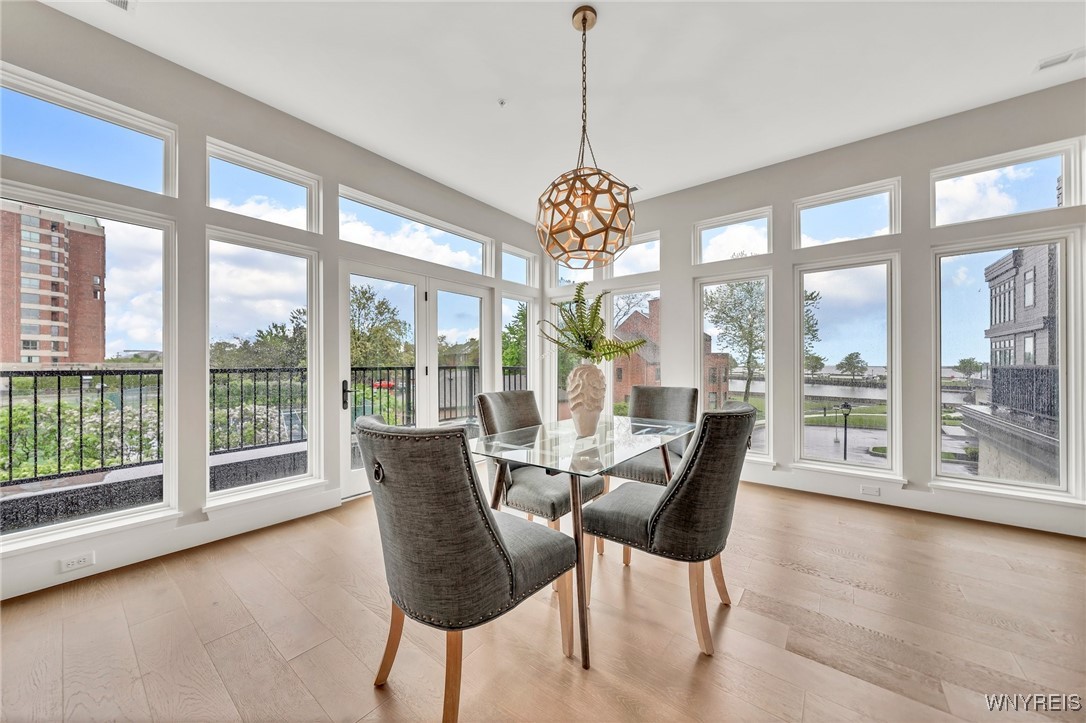 272 Lakefront Boulevard, Buffalo, New York image 18