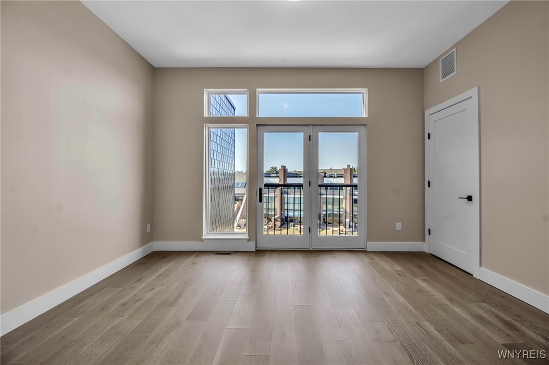 272 Lakefront Boulevard, Buffalo, New York image 43